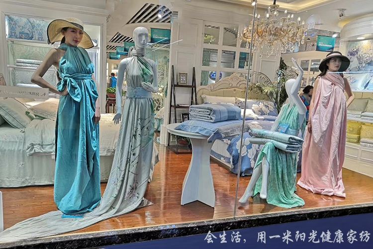一米阳光家纺2019春夏新品橱窗展示
