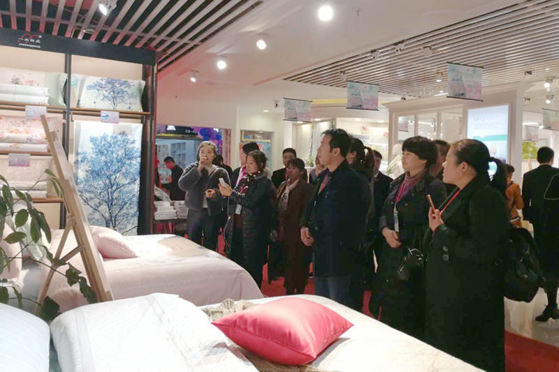 专业人员讲述产品卖点